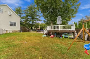 453 Greenville Ave, Johnston, RI 02919 - Photo 13