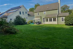 109 Gaskill St, Woonsocket, RI 02895 - Photo 7