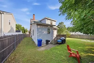 42 Riverview Ave, Pawtucket, RI 02860 - Photo 21