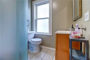 165 Briggs St, Providence, RI 02905 - Photo 9