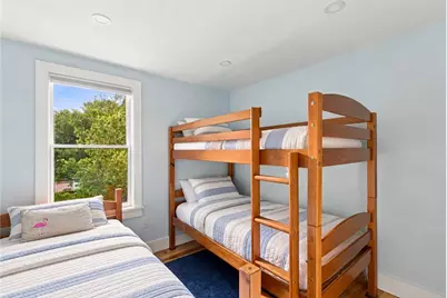 77 Pope Street #2, Newport, RI 02840 - Photo 19