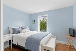 77 Pope St, Newport, RI 02840 - Photo 15