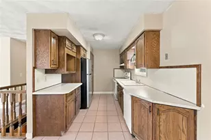 45 Dupont Cir, North Kingstown, RI 02852 - Photo 7