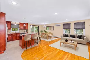 21 Janet Dr, Johnston, RI 02919 - Photo 9