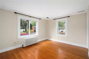 15 Kinne St, West Warwick, RI 02893 - Photo 21