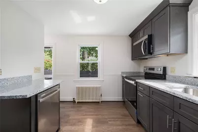 15 Kinne Street, West Warwick, RI 02893 - Photo 5