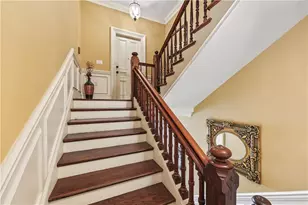 441 Angell St, Providence, RI 02906 - Photo 5