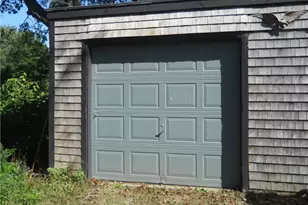 65 Laurel St, Hopkinton, RI 02804 - Photo 9