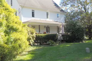 65 Laurel St, Hopkinton, RI 02804 - Photo 3