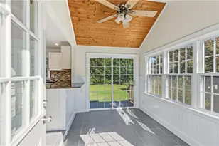 6 Carr Ln, Bristol, RI 02809 - Photo 19