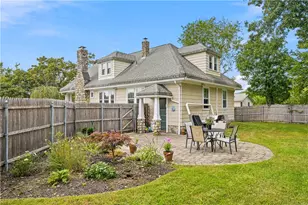 85 Pleasant View Rd, Warwick, RI 02888 - Photo 5
