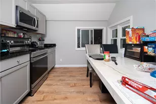 161 Tiogue Ave, Coventry, RI 02816 - Photo 15