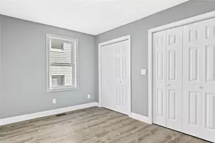 139 Benedict St, Providence, RI 02909 - Photo 19