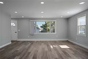 437 Harrington Ave, Warwick, RI 02888 - Photo 9