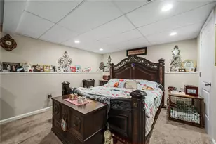 60 Page St, Warwick, RI 02889 - Photo 27