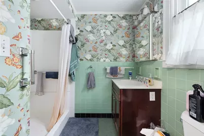 51 Cleveland Avenue, Cranston, RI 02920 - Photo 19