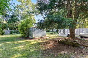 18 Massasoit Ave, Barrington, RI 02806 - Photo 49