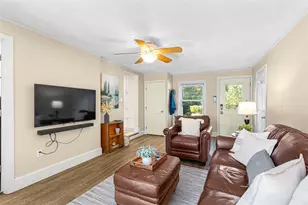 18 Massasoit Ave, Barrington, RI 02806 - Photo 21