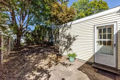 107 Crescent View Avenue, East Providence, RI 02915 - Photo 27