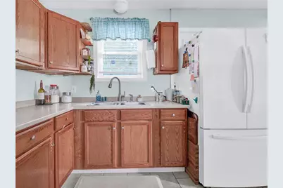 126 Vernon Street, Warwick, RI 02889 - Photo 7