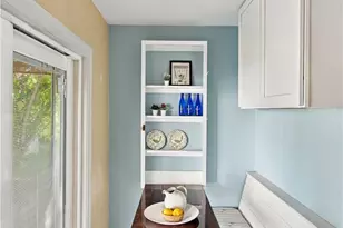 60 Charles St, Bristol, RI 02809 - Photo 13