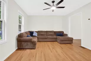 109 Pinnery Ave, Warwick, RI 02889 - Photo 5