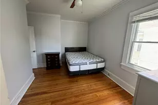 60 Berkeley Ave, Newport, RI 02840 - Photo 13