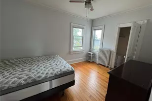 60 Berkeley Ave, Newport, RI 02840 - Photo 17