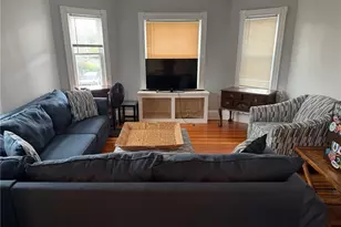 60 Berkeley Ave, Newport, RI 02840 - Photo 1