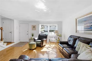 16 Scenery Ln, Johnston, RI 02919 - Photo 7