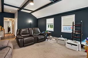 44 Maxwell Dr, North Kingstown, RI 02852 - Photo 11