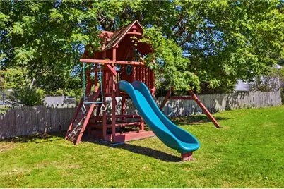 31 Redwood Road, Portsmouth, RI 02871 - Photo 9