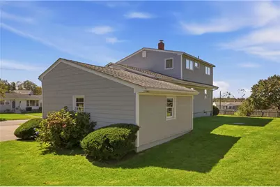 31 Redwood Road, Portsmouth, RI 02871 - Photo 5