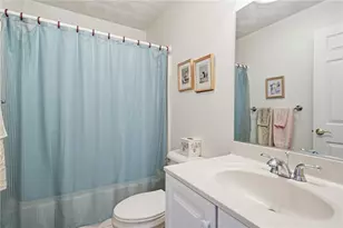 243 Spencer Woods Dr, East Greenwich, RI 02818 - Photo 15