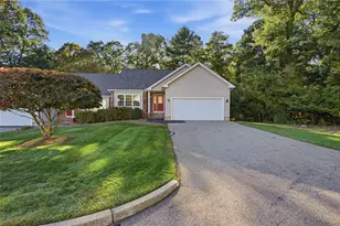 243 Spencer Woods Dr, East Greenwich, RI 02818 - Photo 1