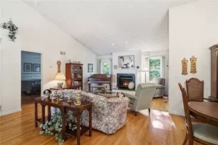 243 Spencer Woods Dr, East Greenwich, RI 02818 - Photo 11