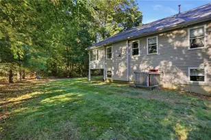 243 Spencer Woods Dr, East Greenwich, RI 02818 - Photo 31