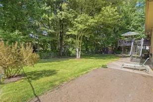 5 Julien St, Smithfield, RI 02917 - Photo 7