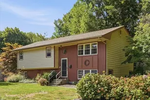 5 Julien St, Smithfield, RI 02917 - Photo 3