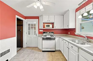 143 Dorr Ave, East Providence, RI 02915 - Photo 5