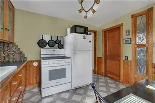 2200 W Shore Rd, Warwick, RI 02889 - Photo 25