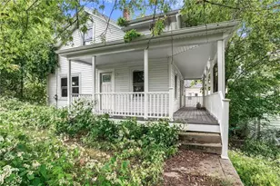 15 Lewis St, Woonsocket, RI 02895 - Photo 3