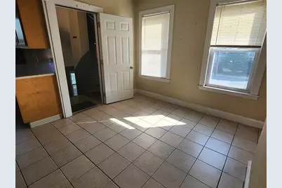 511 Broadway #2, Providence, RI 02909 - Photo 5