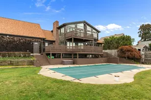 68 Seaview Ave N, Swansea, MA 02777 - Photo 31