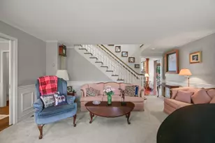 68 Seaview Ave N, Swansea, MA 02777 - Photo 5
