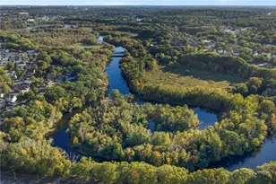 464 High St, Cumberland, RI 02864 - Photo 5
