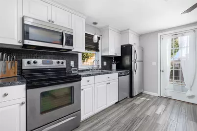 464 High Street, Cumberland, RI 02864 - Photo 15