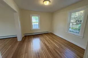 71 Aberdeen St, West Warwick, RI 02893 - Photo 5