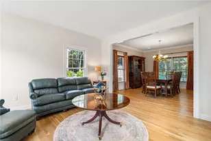 128 Windmill Dr, South Kingstown, RI 02879 - Photo 3