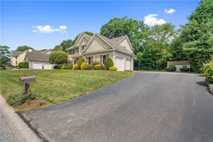 128 Windmill Dr, South Kingstown, RI 02879 - Photo 47
